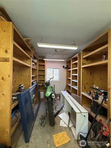 a view of parking area