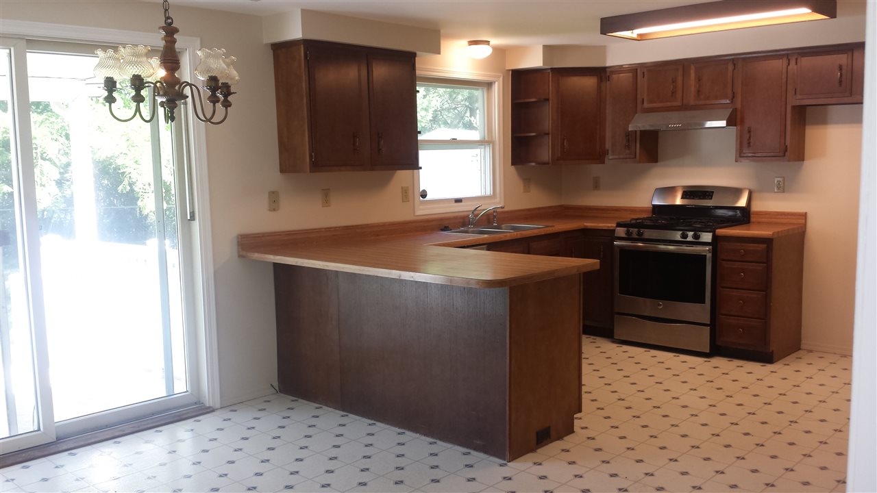 851 Holly Road Cadillac, MI 49601 - Photo 11 of 57 1820774-10.JPG