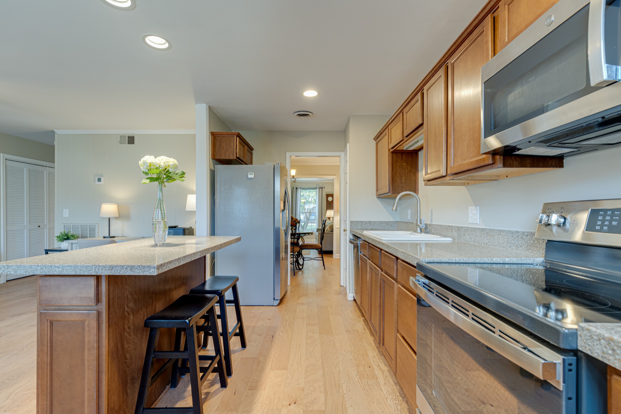 1023 Todd Preis Drive Nashville, TN 37221 - Photo 9 of 27