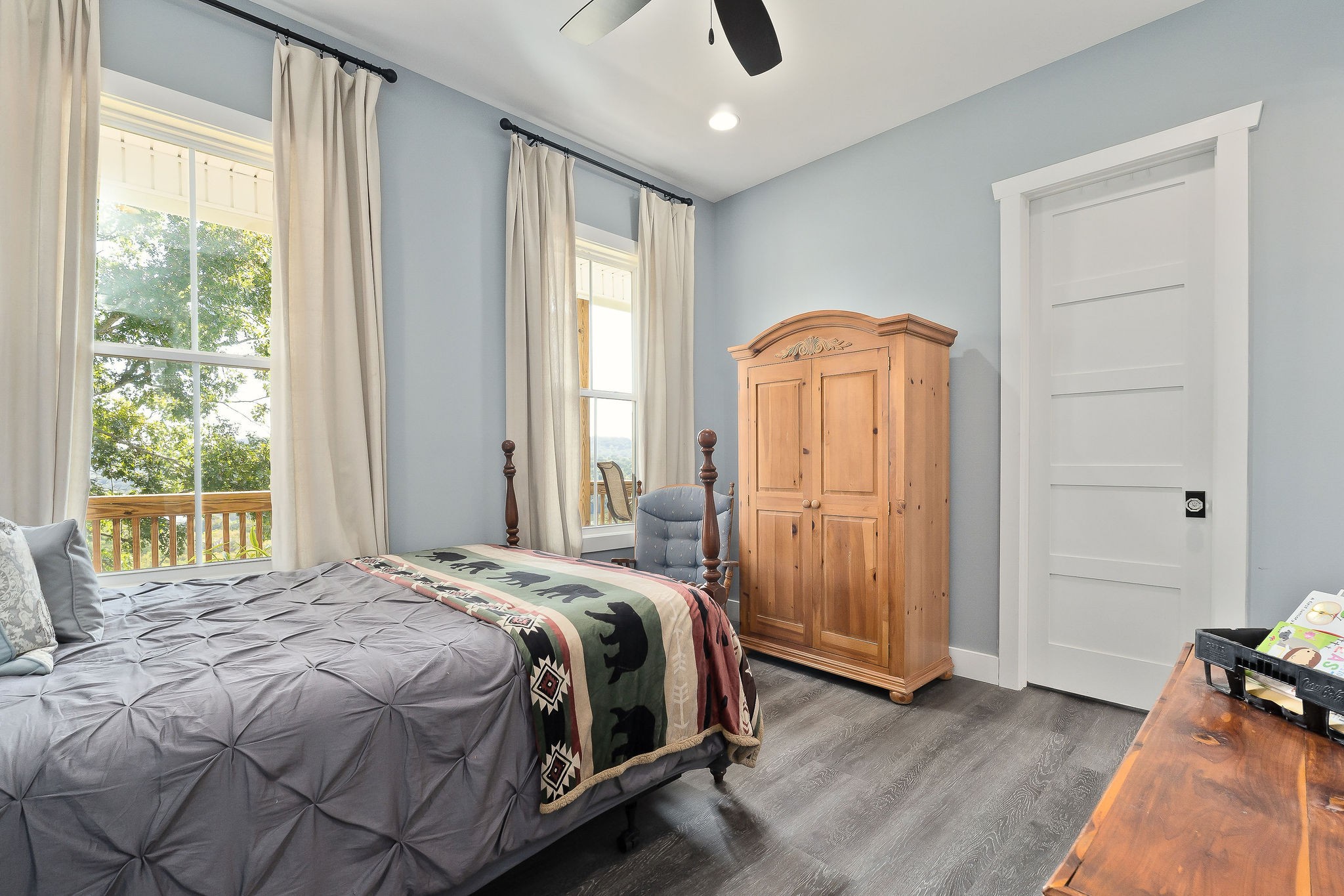 881 Eagle Mountain Road Granville, TN 38564 - Photo 27 of 49 a bedroom with a bed and a window