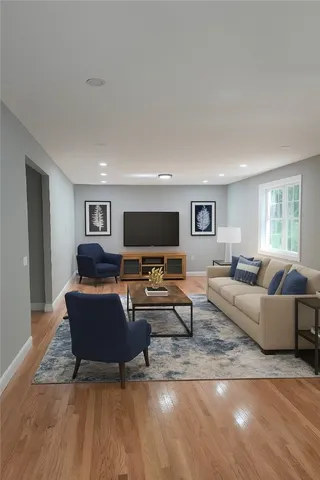 $790,000 | 111 Cider Mill Road, North Smithfield, RI 02896