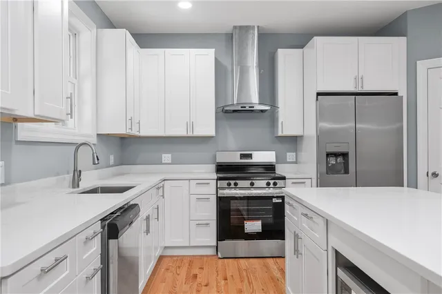 $790,000 | 111 Cider Mill Road, North Smithfield, RI 02896