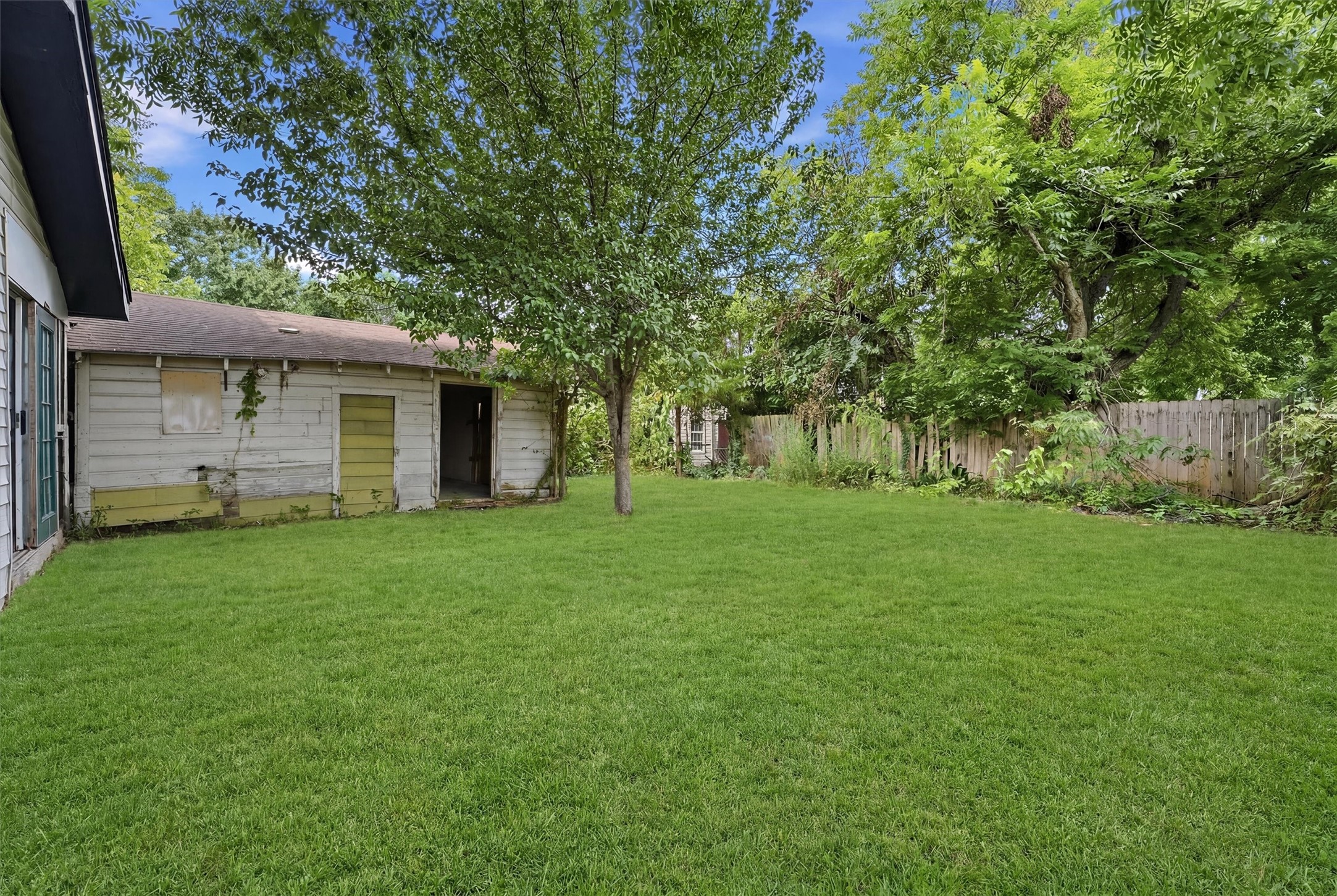 2422 Chapis Street Houston, TX 77093 - Photo 30 of 31