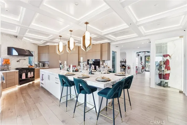 $4,500,000 | 381 South Henning Way, Anaheim, CA 92807