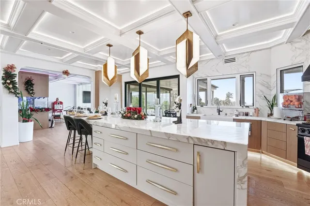 $4,500,000 | 381 South Henning Way, Anaheim, CA 92807