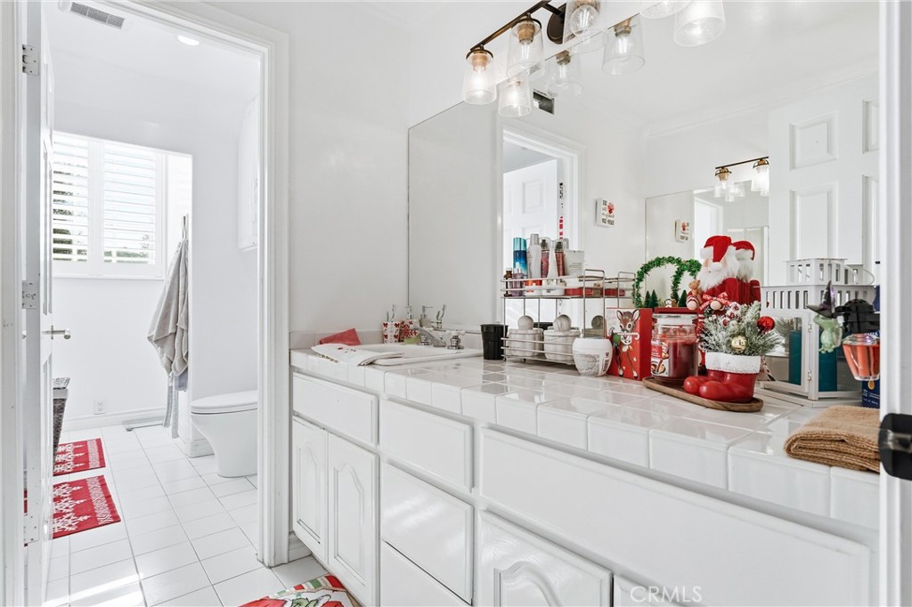 381 South Henning Way Anaheim, CA 92807 - Photo 29 of 55