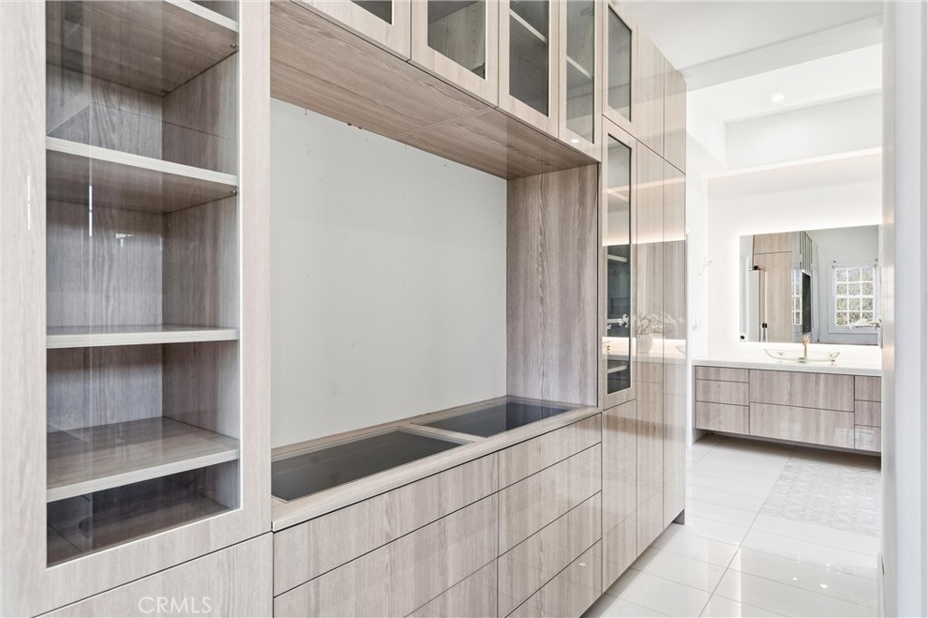 381 South Henning Way Anaheim, CA 92807 - Photo 38 of 55