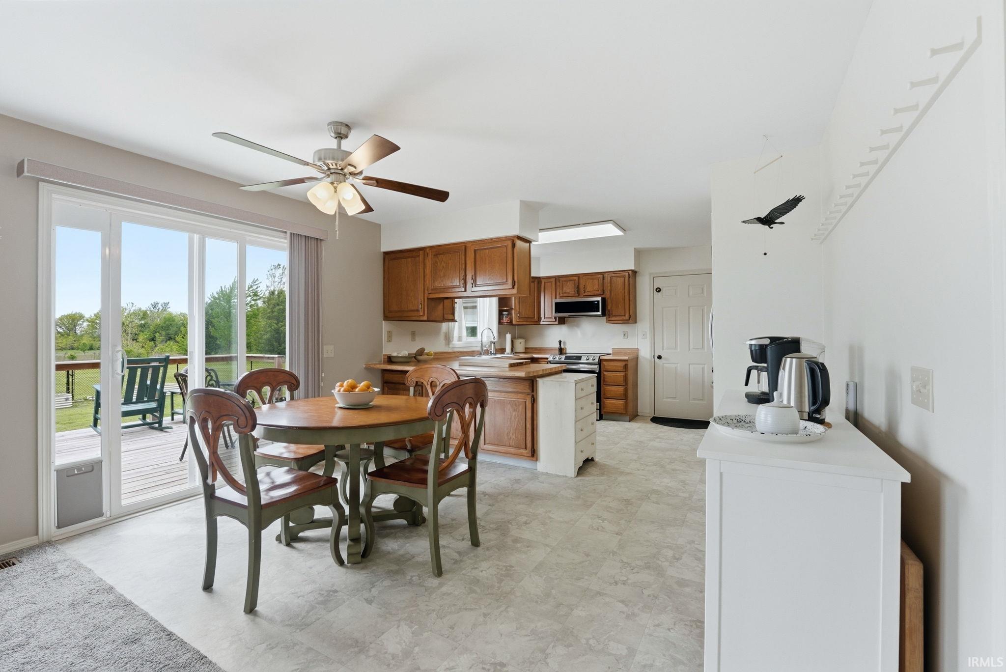 7228 North Meridian Road Uniondale, IN 46791 - Photo 13 of 36