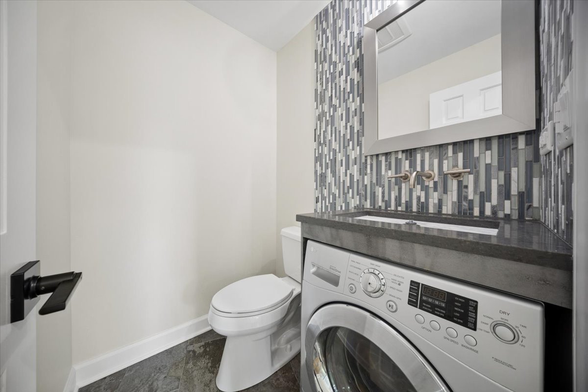 244 East Bailey Road, Unit M Naperville, IL 60565 - Photo 7 of 29 Gallery Image 7