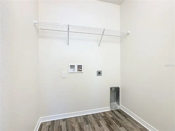 $374,900 | 1015 Corso Drive, Winter Haven, FL 33884