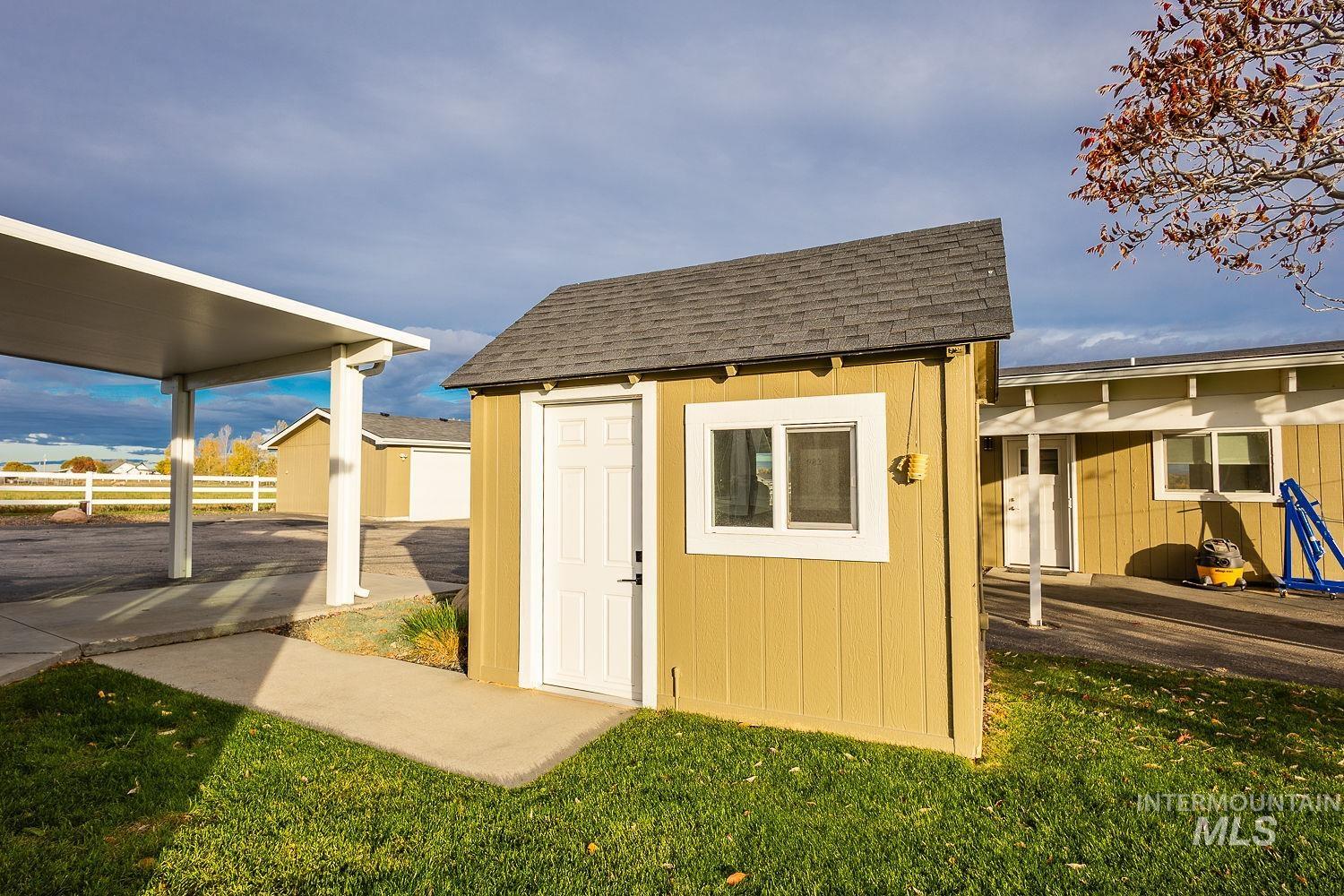 988 West King Road Kuna, ID 83634 - Photo 45 of 50