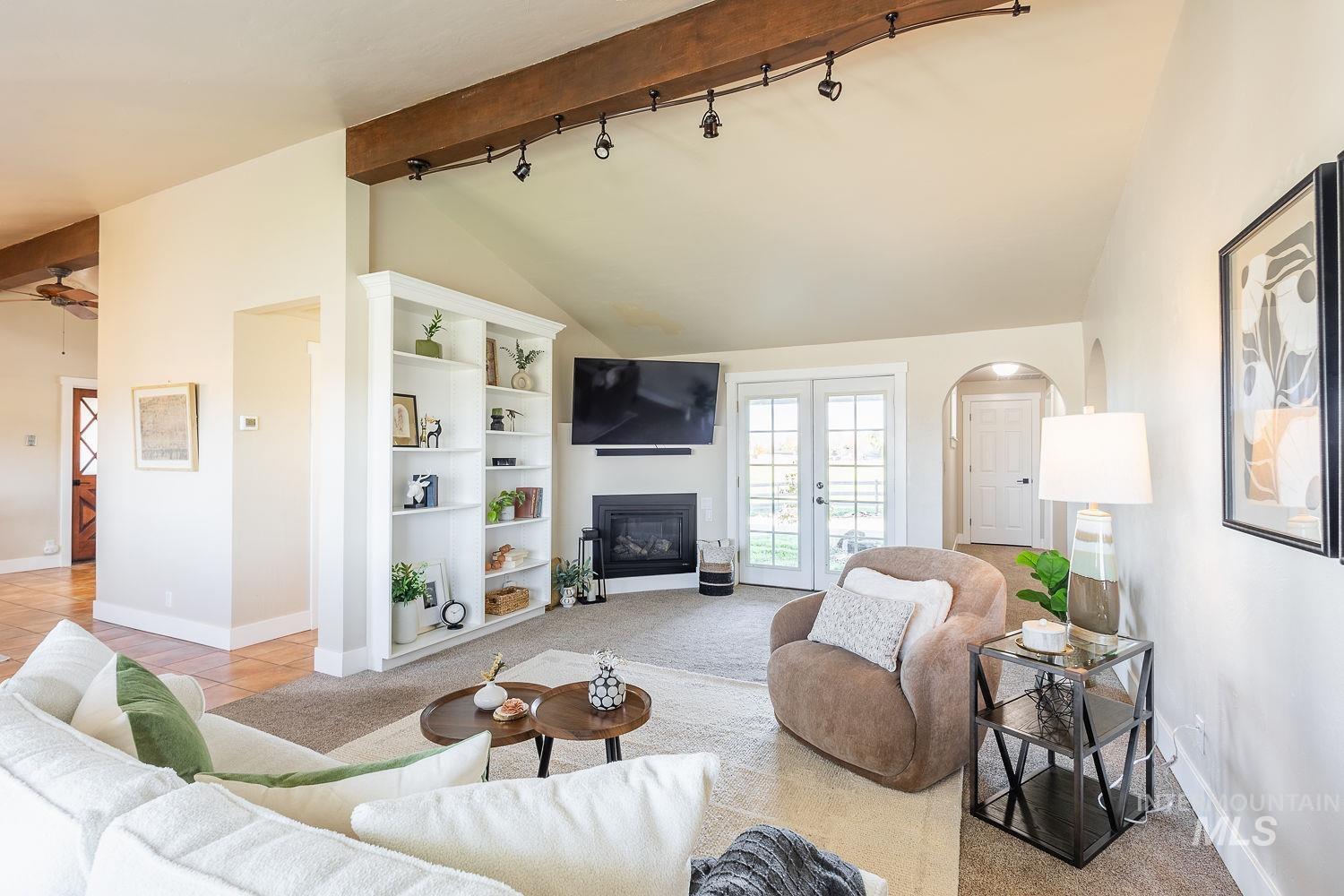 988 West King Road Kuna, ID 83634 - Photo 6 of 50