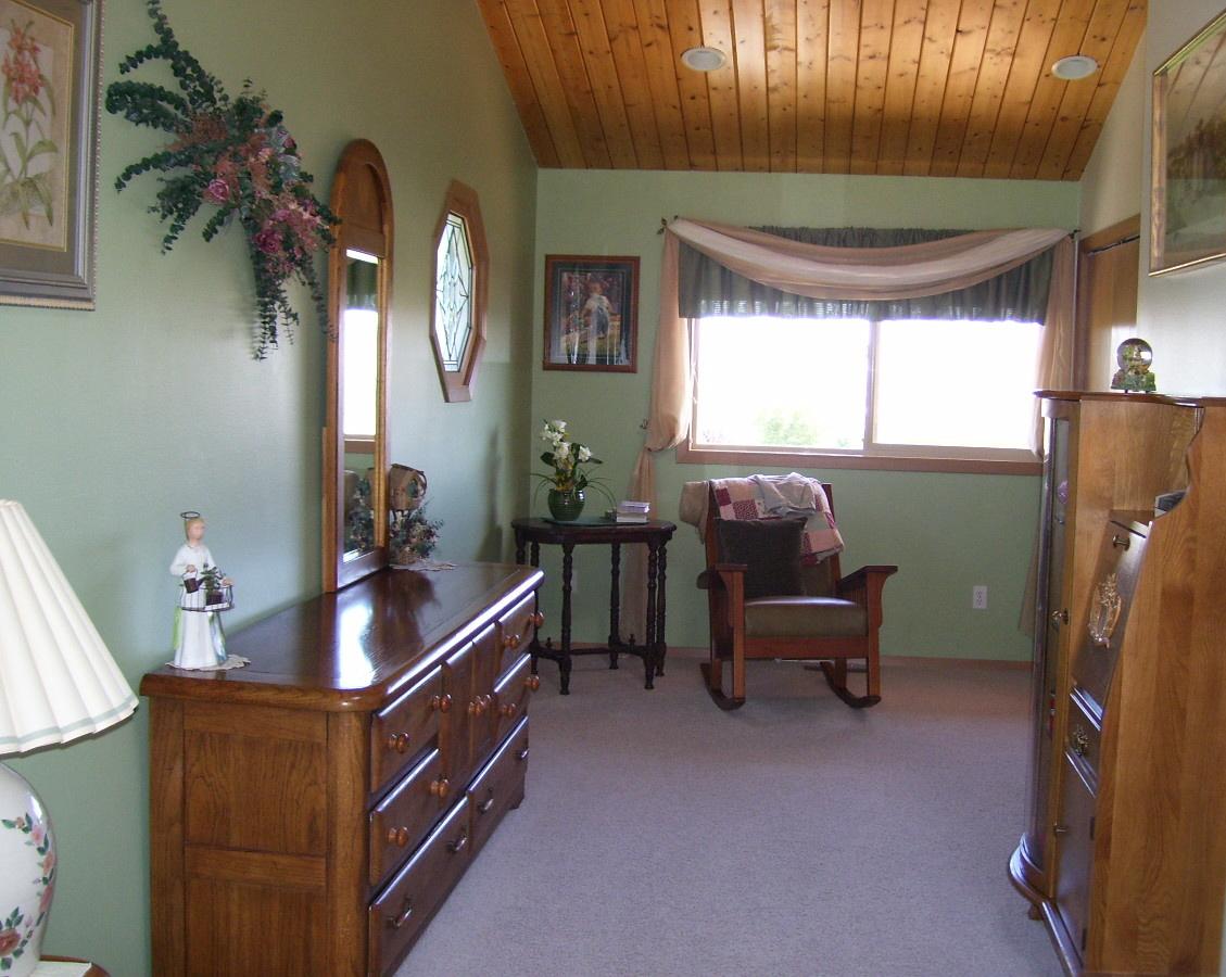 60 Faucher Road Yakima, WA 98901 - Photo 14 of 29 a room with furniture and a chandelier