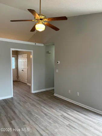 $1,275 | 4128 Bridge Court, Unit B, Winterville, NC 28590