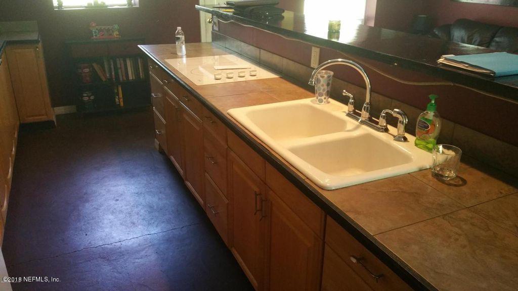2868 Davell Road Jacksonville, FL 32254 - Photo 7 of 12 Kitchen 3