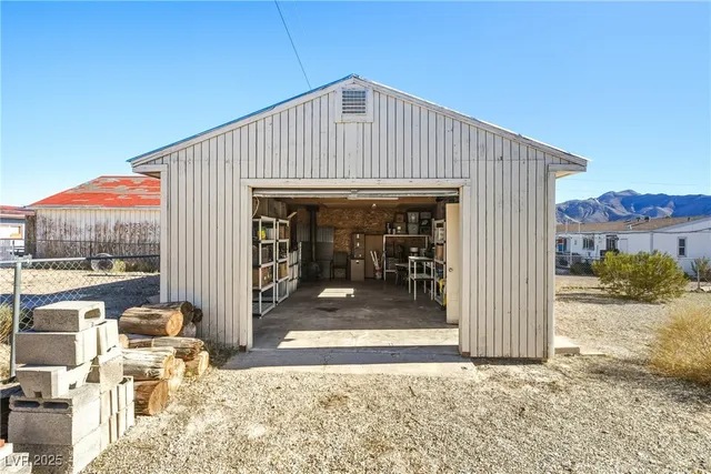 $184,999 | 1621 Monk Avenue, Beatty, NV 89003
