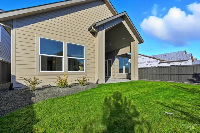 $679,777 | 1049 East Crescendo Street, Meridian, ID 83642