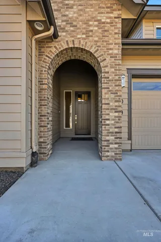 $679,777 | 1049 East Crescendo Street, Meridian, ID 83642