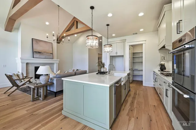 $679,777 | 1049 East Crescendo Street, Meridian, ID 83642