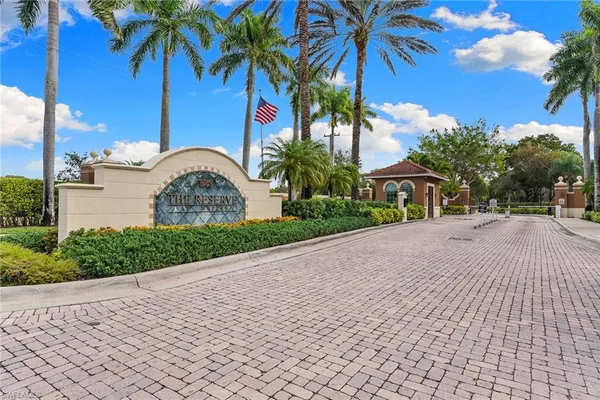 $2,100 | 1130 Reserve Way, Unit 206, Naples, FL 34105
