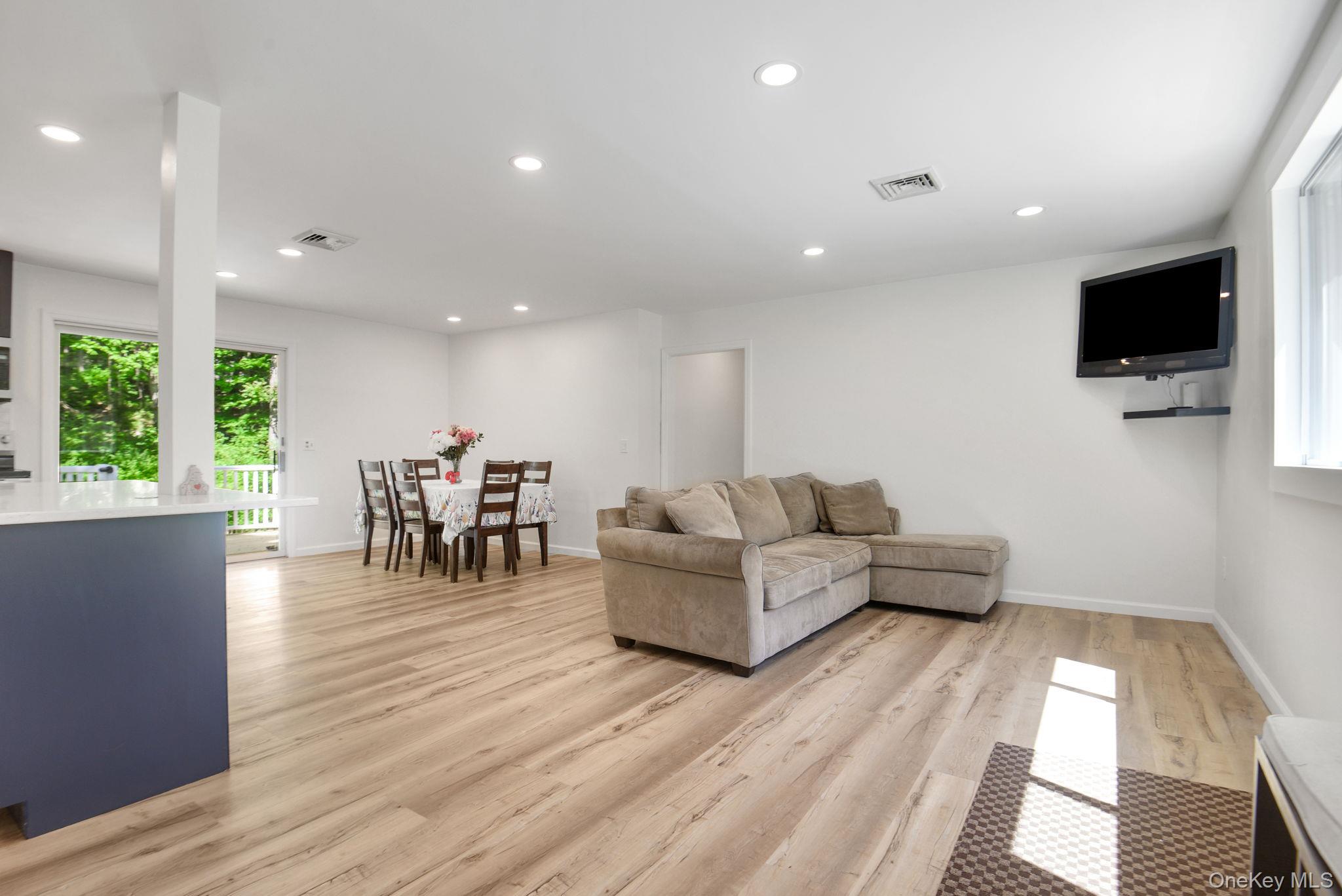287 Norton Road Red Hook, NY 12571 - Photo 13 of 31