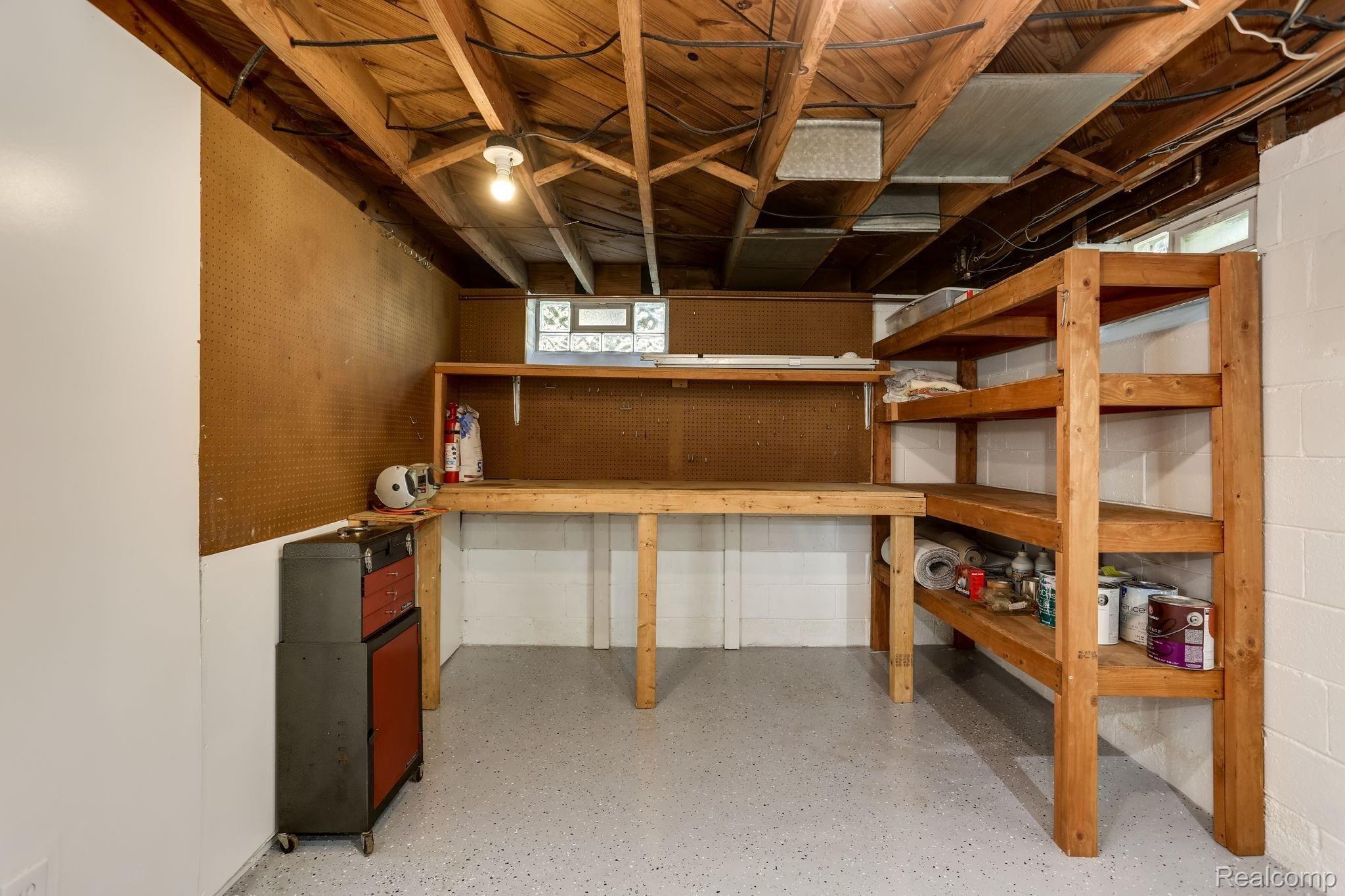 311 Dover Road Waterford, MI 48328 - Photo 27 of 67 workshop in basement