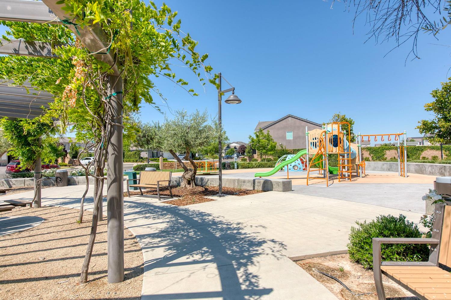 616 Expedition Way Madera, CA 93636 - Photo 39 of 66