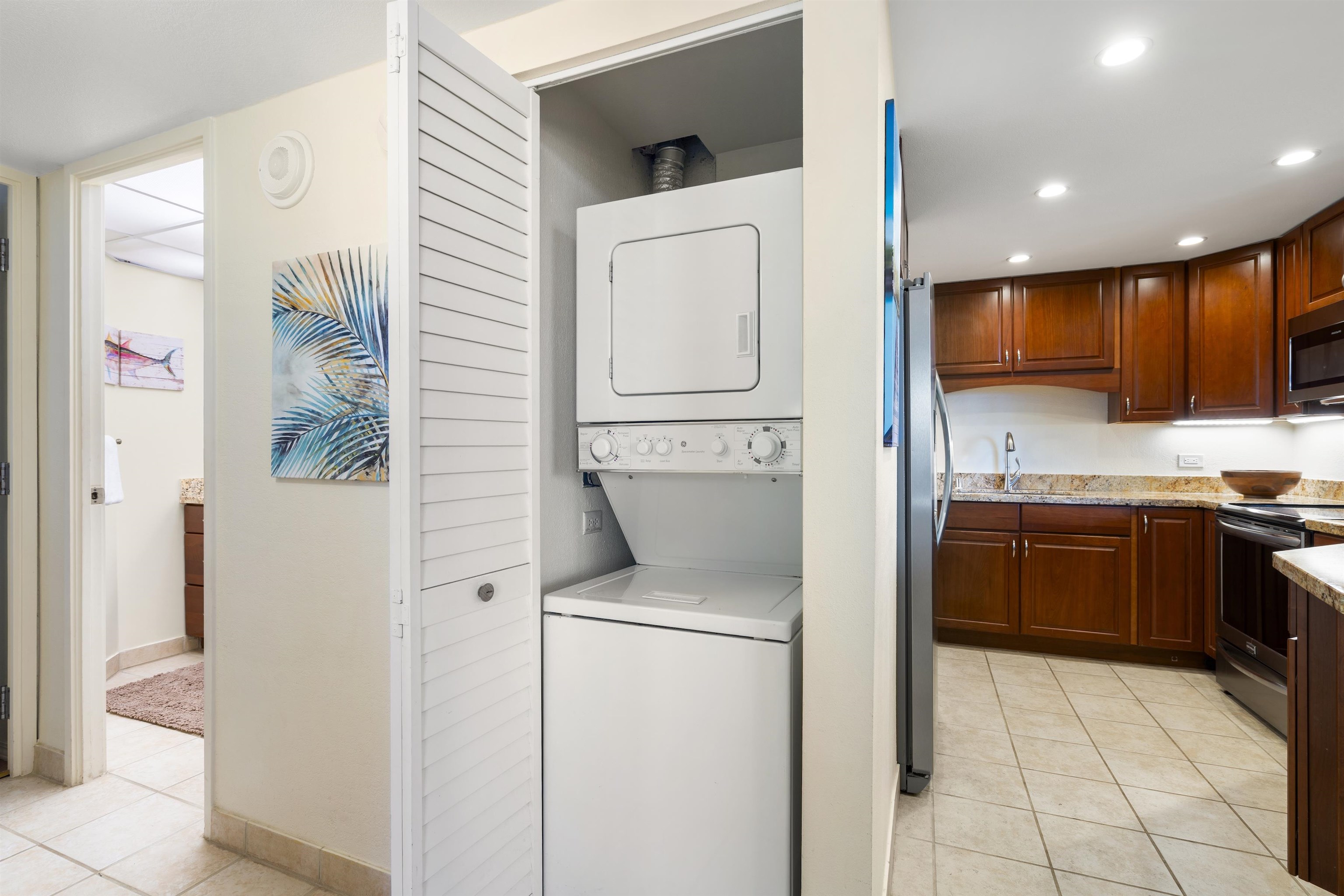 3445 Lower Honoapiilani Road, Unit 204 Lahaina, HI 96761 - Photo 20 of 43 Gallery Image 20