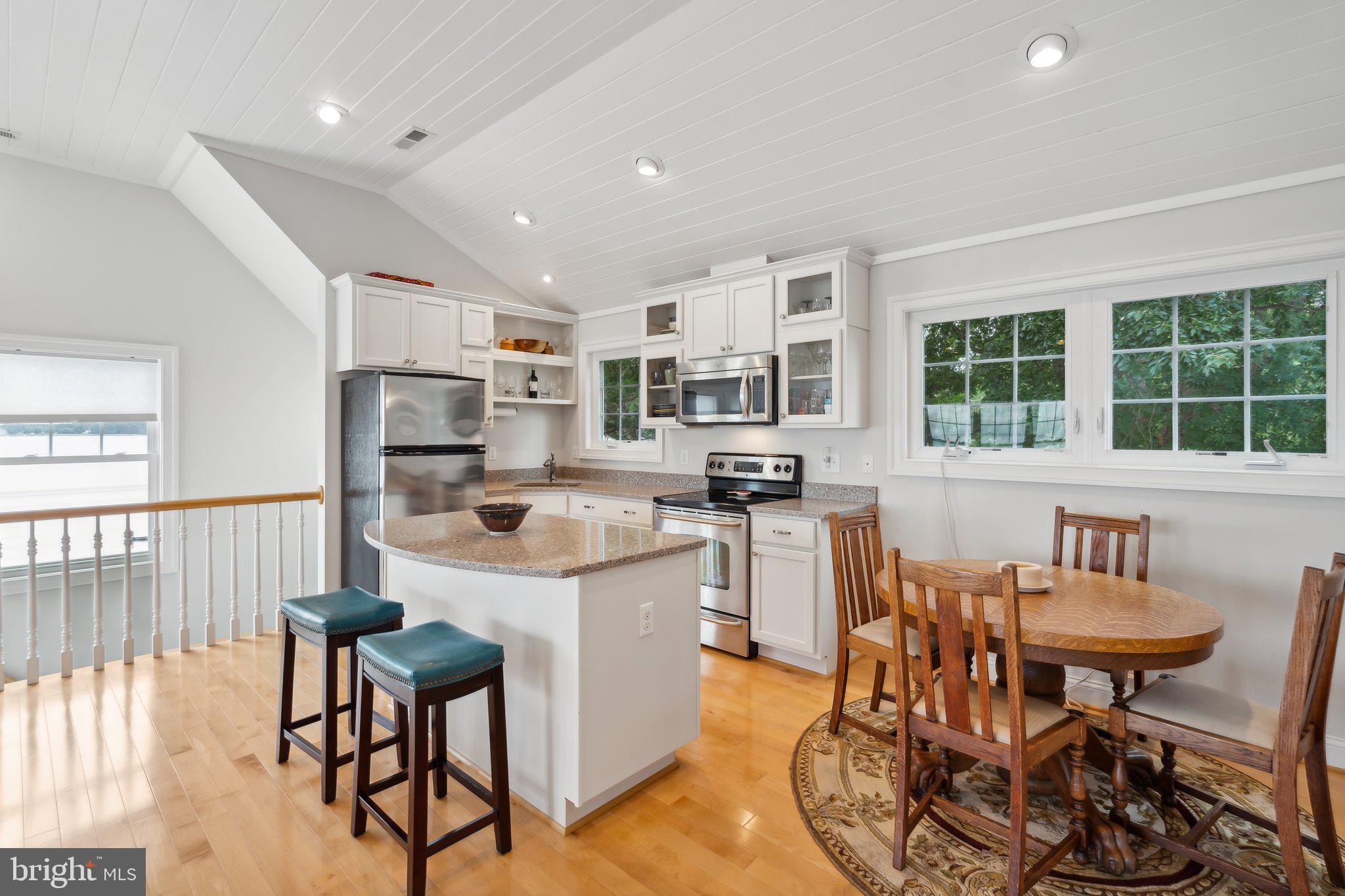 949 North Glebe Road Montross, VA 22520 - Photo 6 of 36 Gallery Image 6