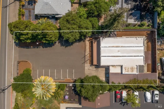 $1,450,000 | 21249 Geyserville Avenue, Geyserville, CA 95441