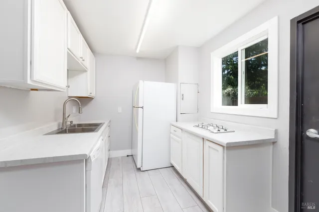 $1,450,000 | 21249 Geyserville Avenue, Geyserville, CA 95441