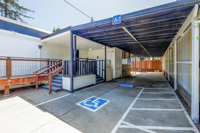 $1,450,000 | 21249 Geyserville Avenue, Geyserville, CA 95441