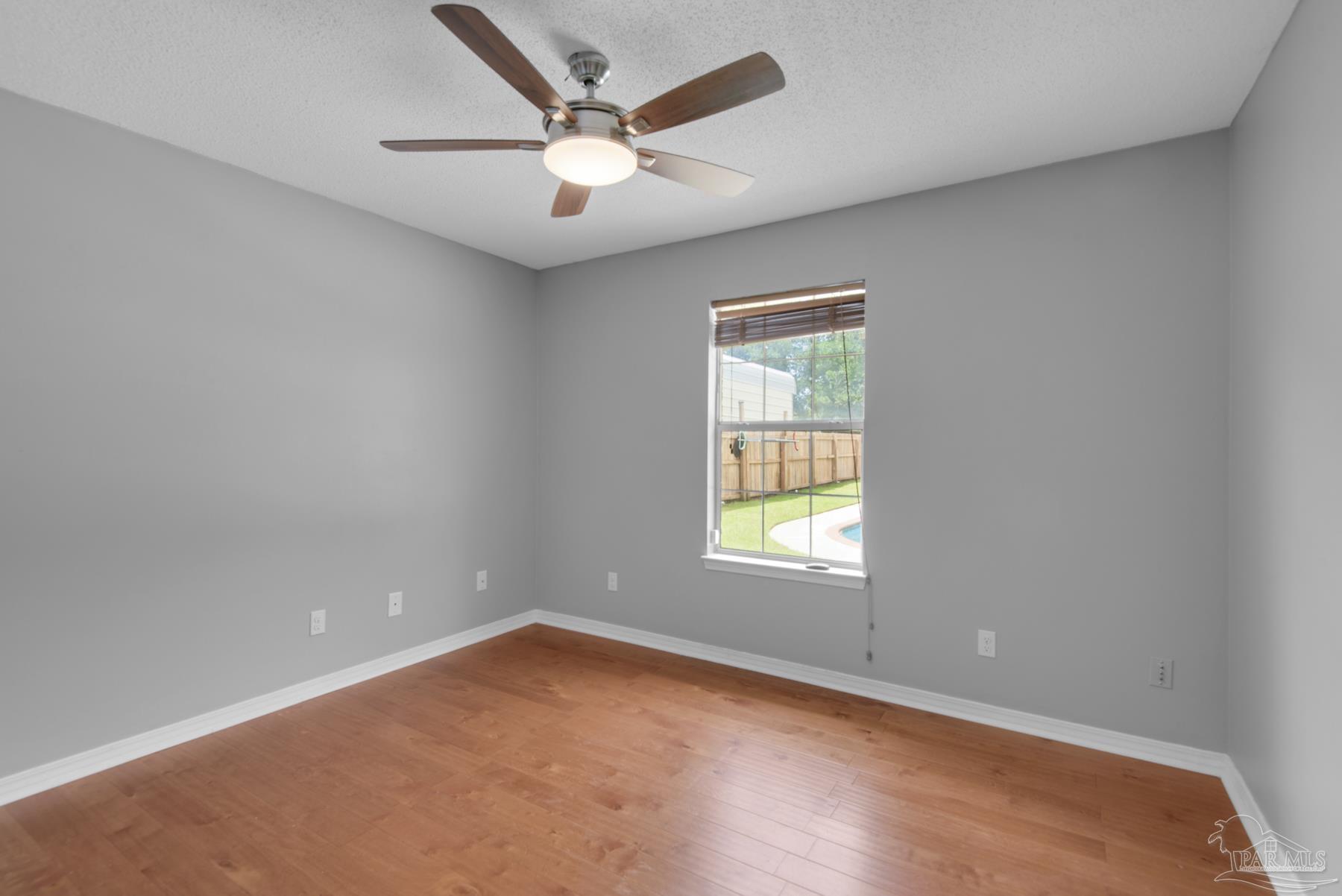 2811 Augustus Road Navarre, FL 32566 - Photo 29 of 46