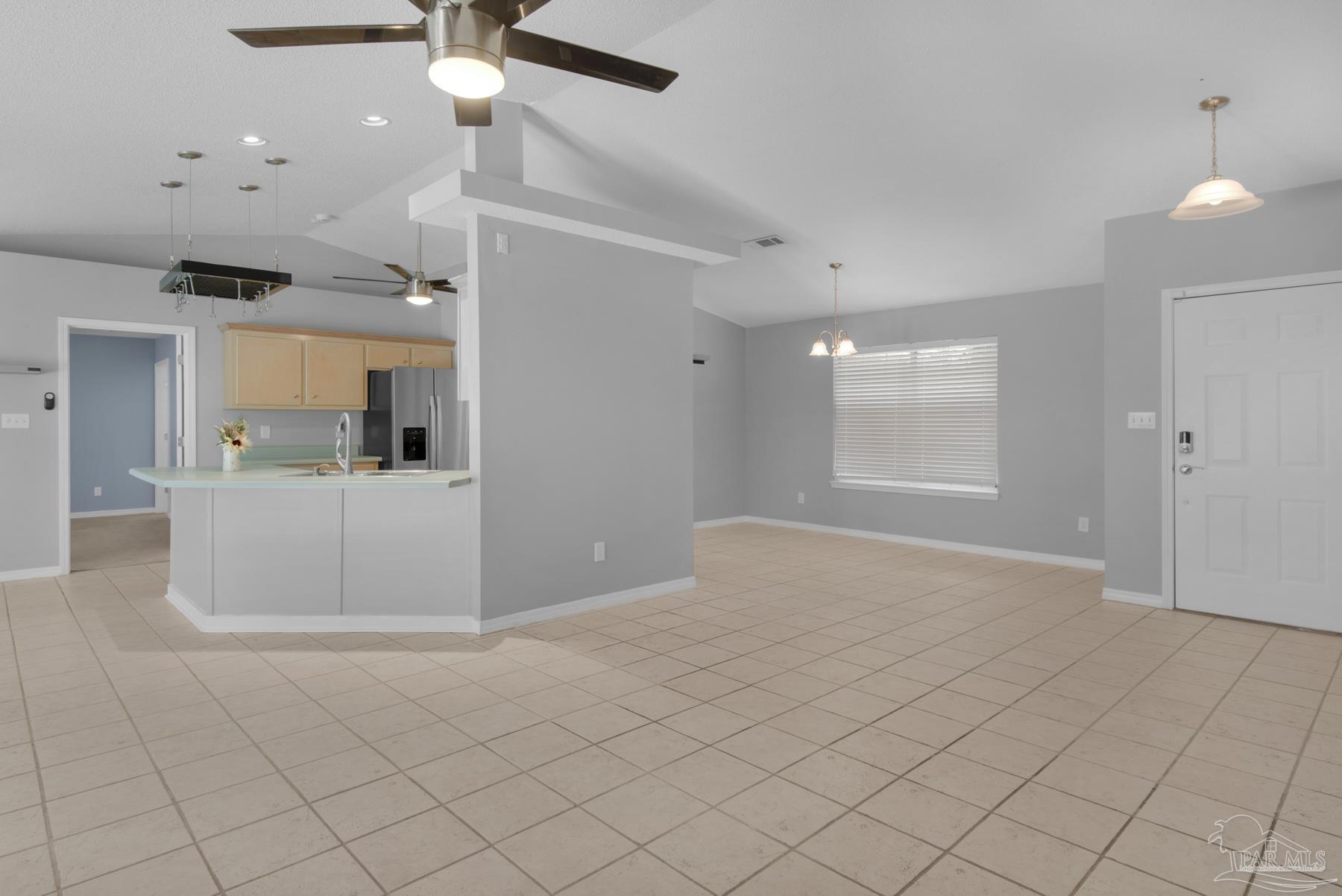 2811 Augustus Road Navarre, FL 32566 - Photo 10 of 46