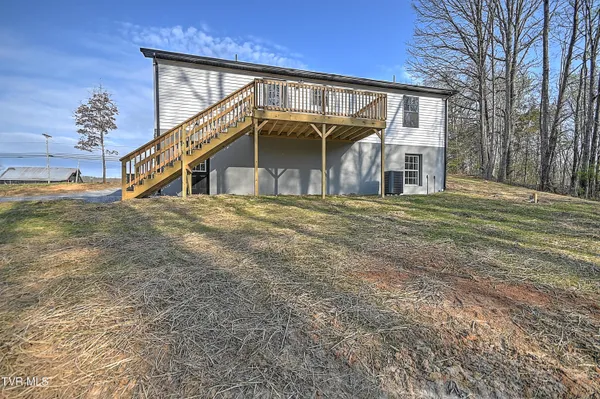 $359,900 | 6055 Newport Highway, Greeneville, TN 37743