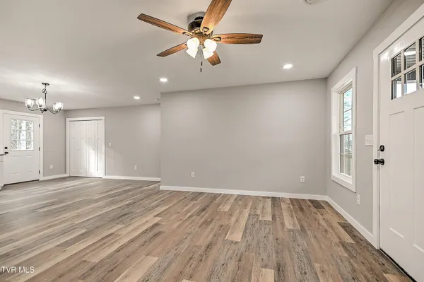$359,900 | 6055 Newport Highway, Greeneville, TN 37743