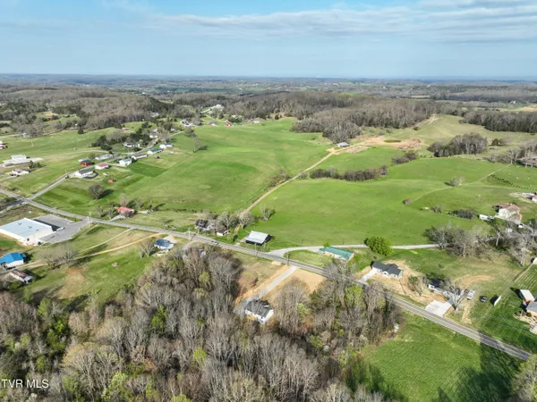 $359,900 | 6055 Newport Highway, Greeneville, TN 37743