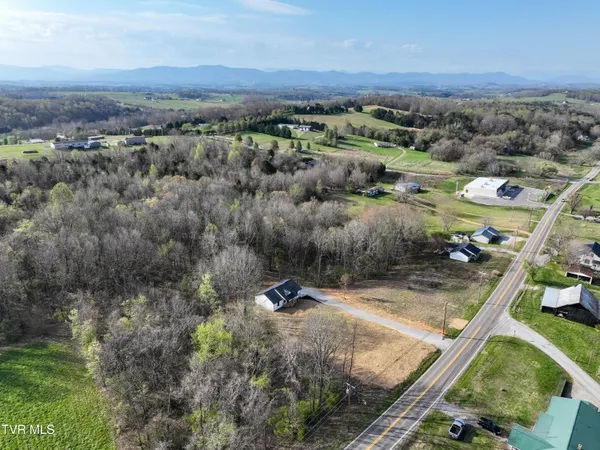 $359,900 | 6055 Newport Highway, Greeneville, TN 37743