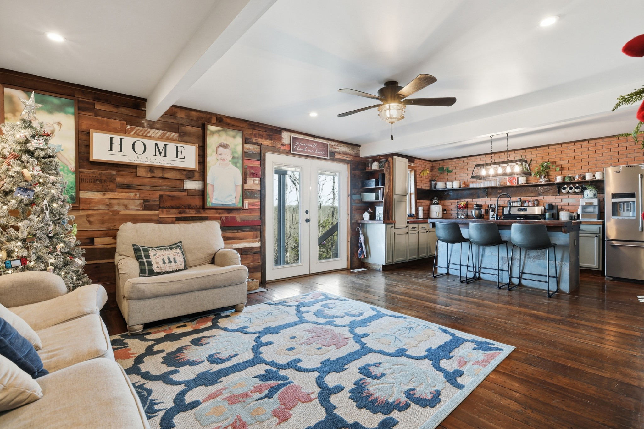 2160 Cedar Grove Road Lebanon, TN 37087 - Photo 35 of 100 a living room with furniture and wooden floor