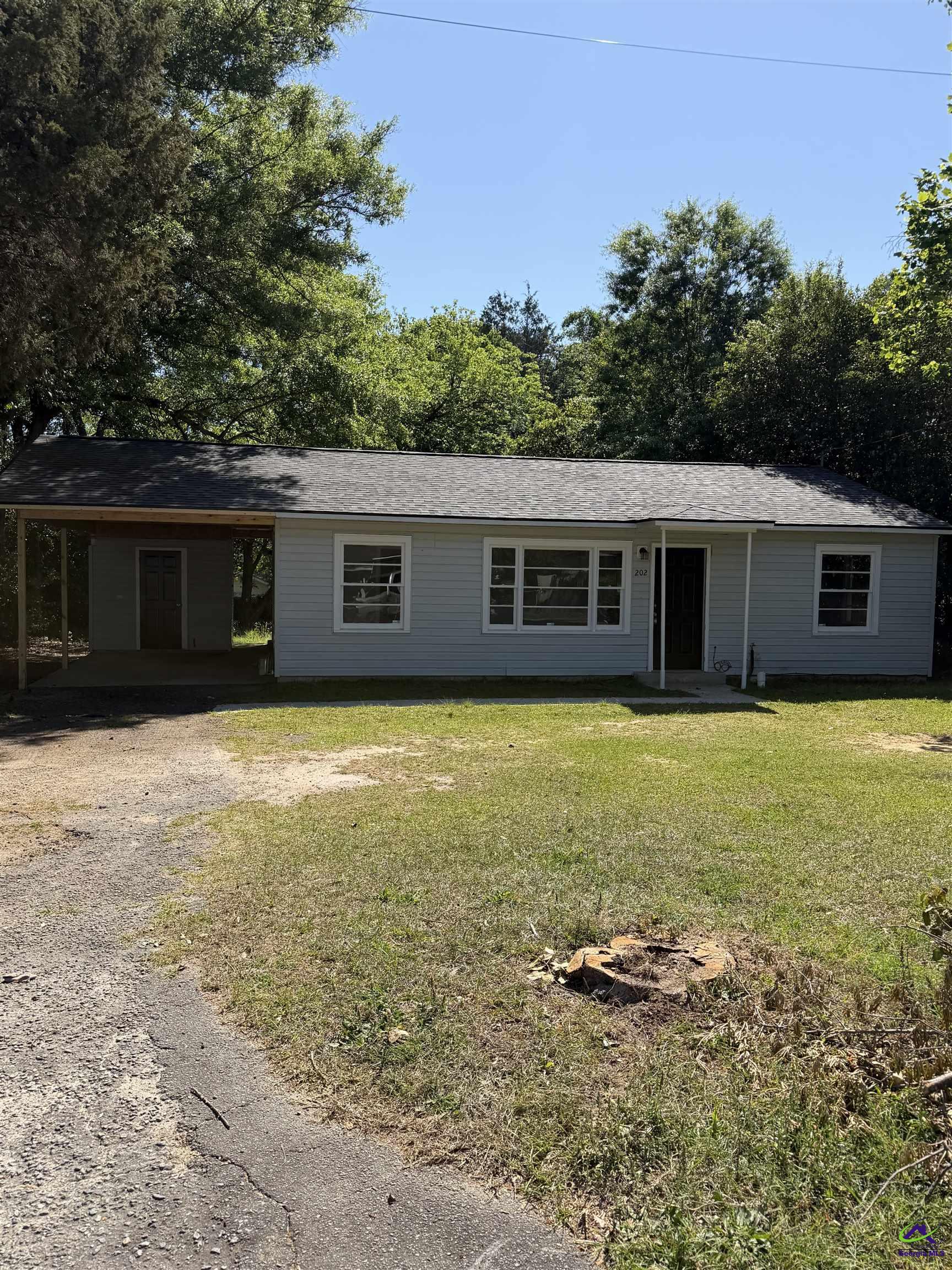 202 Ruzelle Street Warner Robins, GA 31093 - Photo 1 of 10