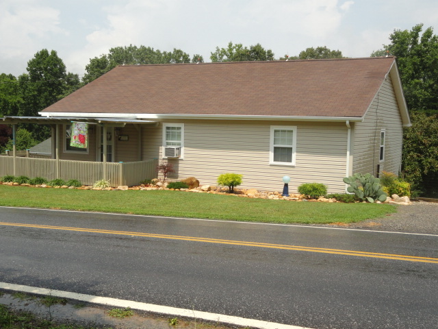 12948 Hardy Road Hardy, VA 24101 - Photo 1 of 37 Front
