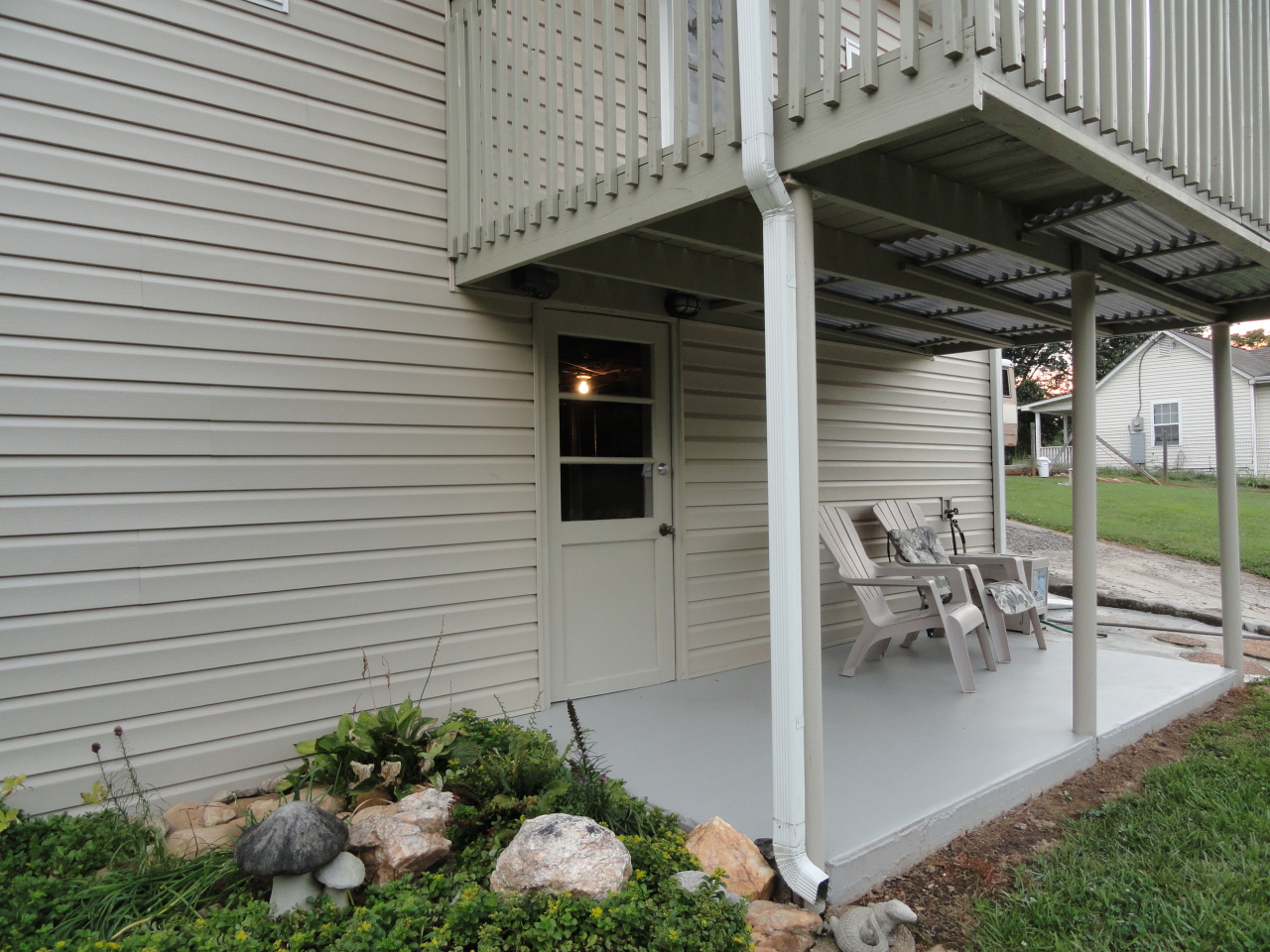 12948 Hardy Road Hardy, VA 24101 - Photo 12 of 37 Covered Patio
