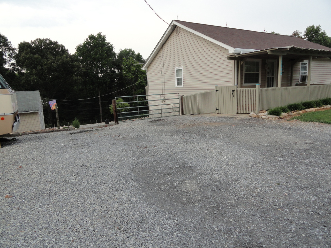 12948 Hardy Road Hardy, VA 24101 - Photo 10 of 37 Parking Left Side