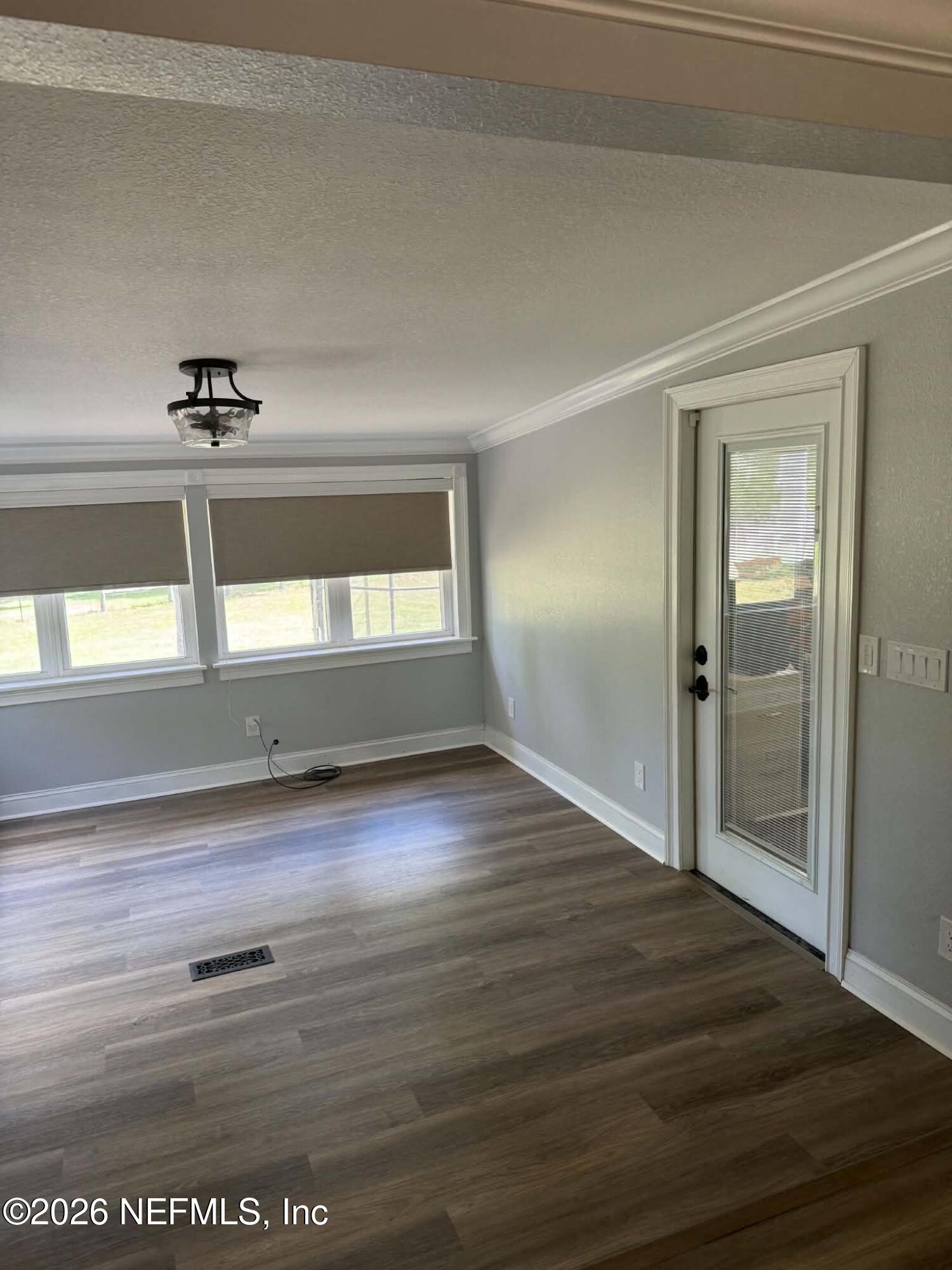 126 East End Road San Mateo, FL 32187 - Photo 11 of 31 81b14429-3df9-4c40-bf58-29c147e88142