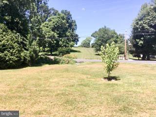 9599 Elihu Hill Road Marshall, VA 20115 - Photo 19 of 21 Exterior (Rear)