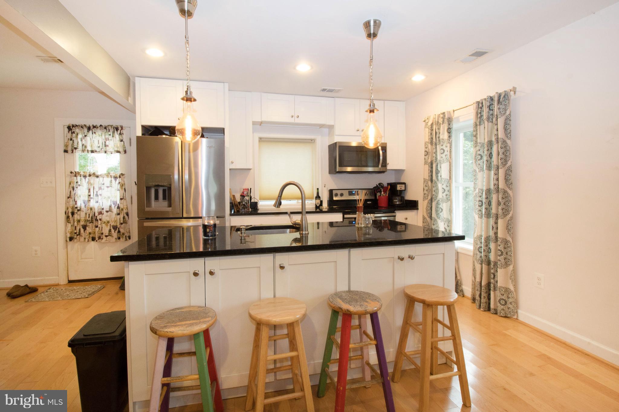 9599 Elihu Hill Road Marshall, VA 20115 - Photo 4 of 21 Kitchen