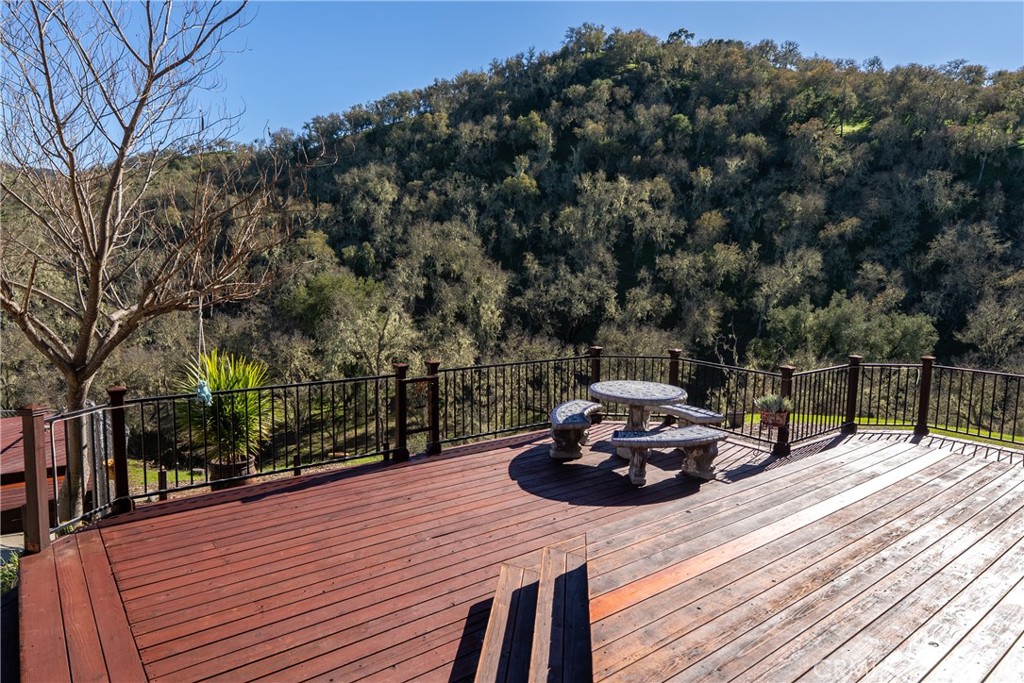 5145 Northfork Place Paso Robles, CA 93446 - Photo 48 of 62 a car parked on the deck of a house