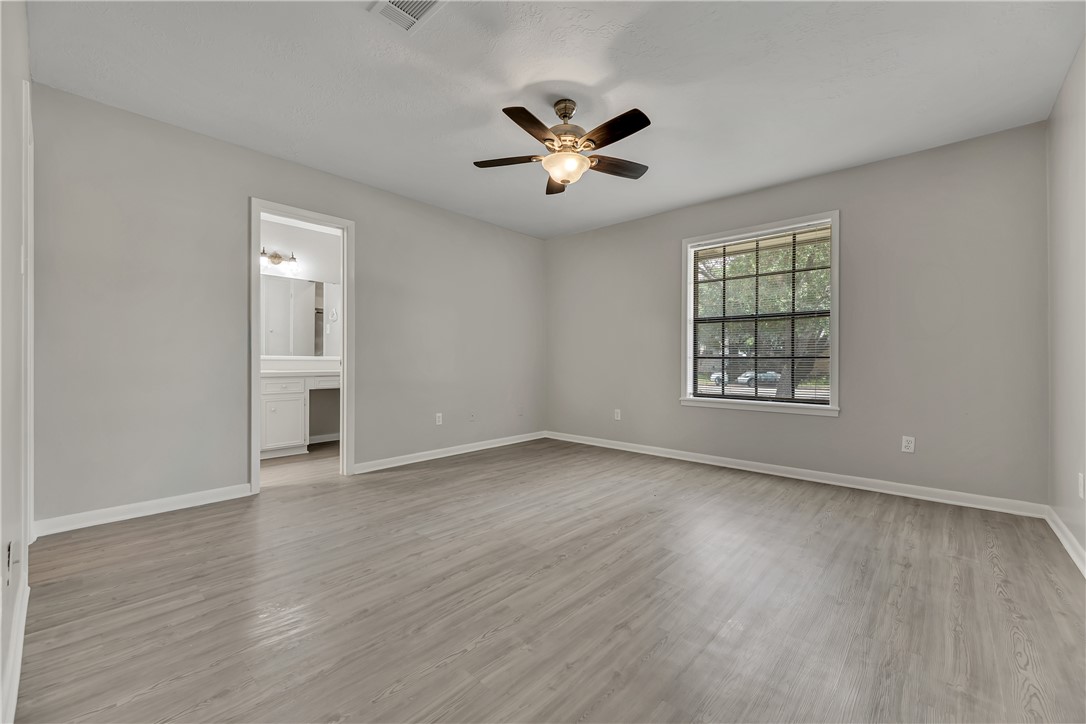 2312 Windsor Drive Bryan, TX 77802 - Photo 8 of 16