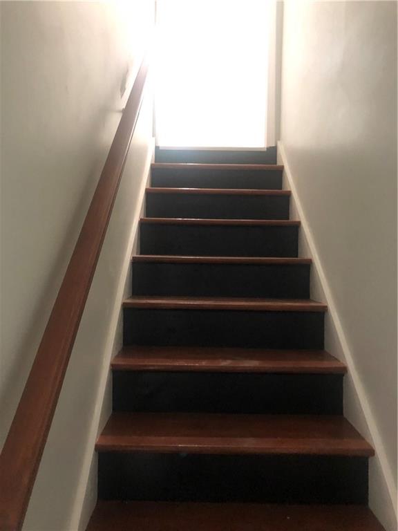 700 Lynn Circle Southwest Atlanta, GA 30311 - Photo 9 of 18