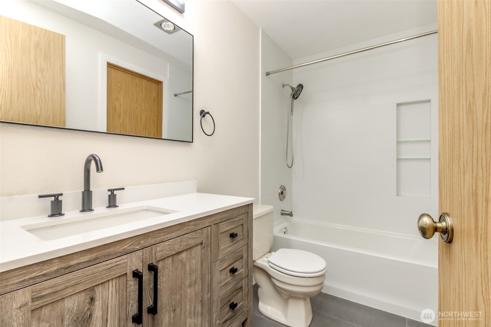 17311 119th Lane Southeast, Unit 3 Renton, WA 98058 - Photo 17 of 31